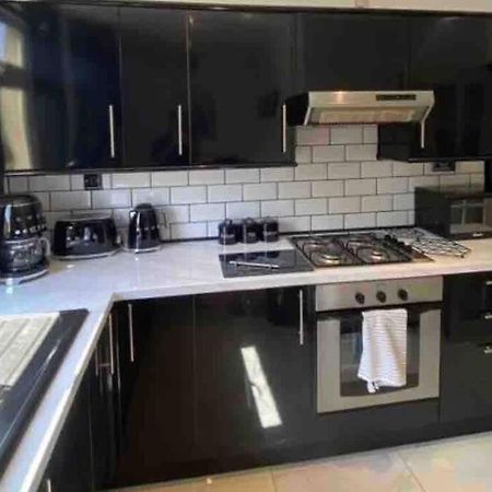 Lovely 2 Bedroom With Private Garden Edimburgo Exterior foto