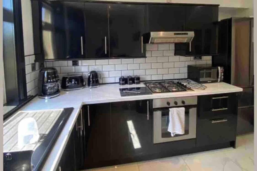 Lovely 2 Bedroom With Private Garden Edimburgo Exterior foto